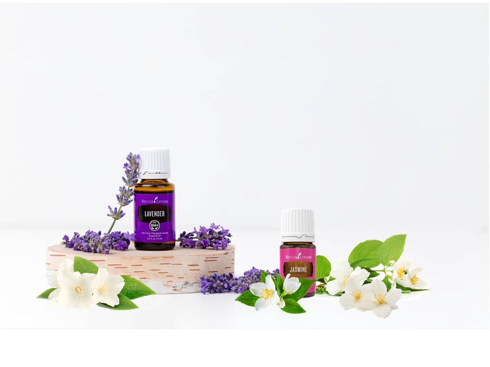 The Comparisons of Lavender and Jasmine Aromatherapy Effectiveness on